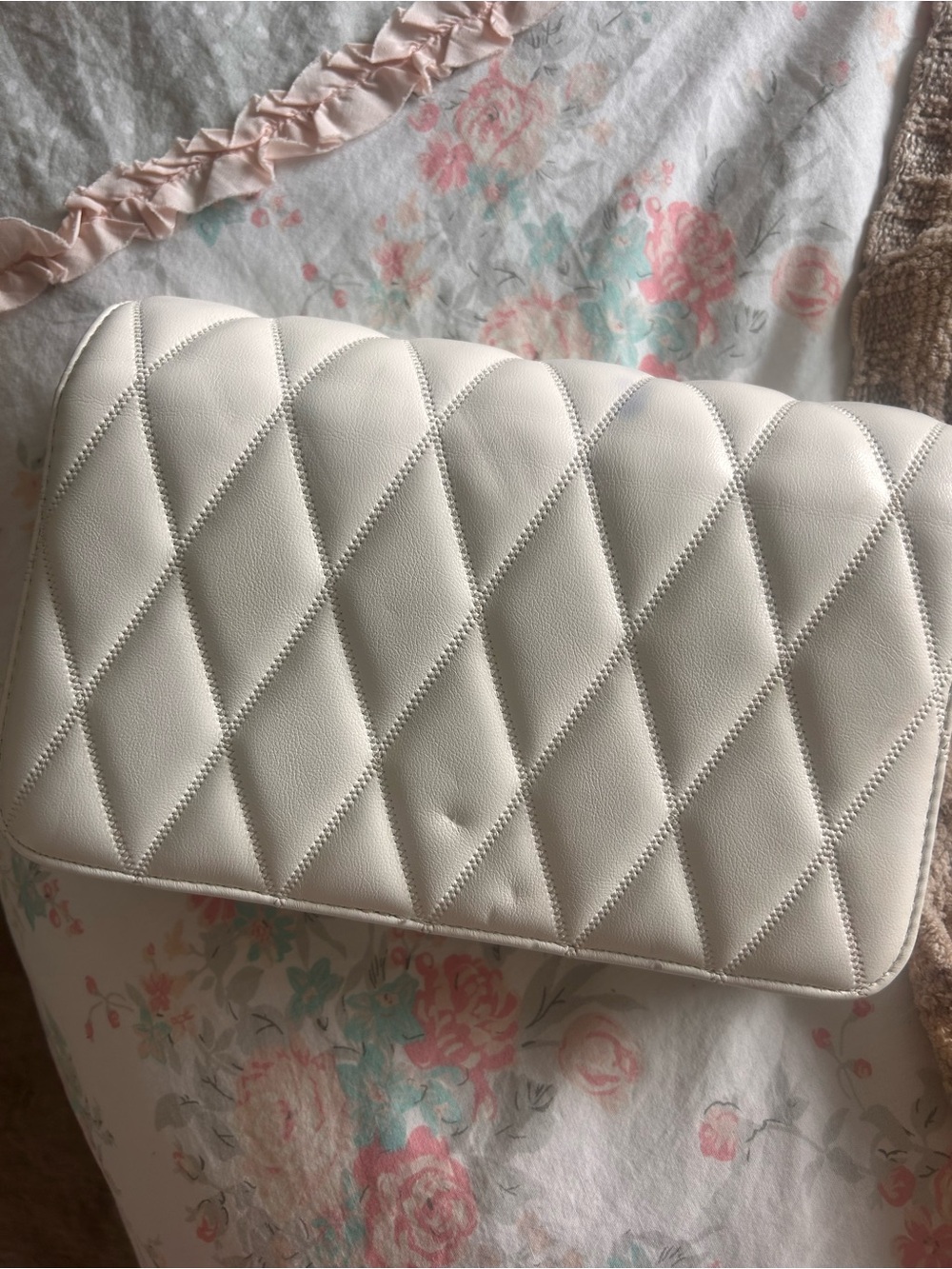 White YSL bag - Picture 4 of 4